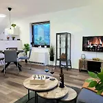 Tannenherz Mit Balkon & Bergblick & Naehe Hillebachsee & 2 Schlafzimmer Apartmán *