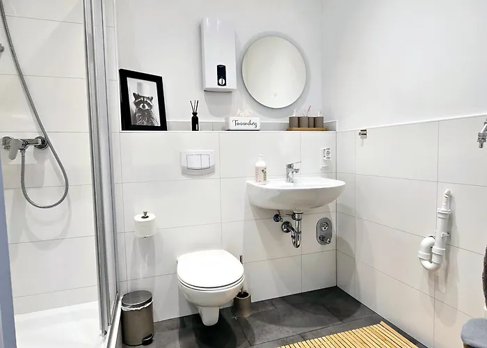 아파트 Tannenherz Mit Balkon & Bergblick & Naehe Hillebachsee & 2 Schlafzimmer