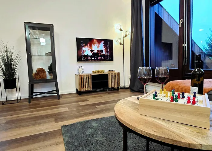 Tannenherz Mit Balkon & Bergblick & Naehe Hillebachsee & 2 Schlafzimmer Winterberg